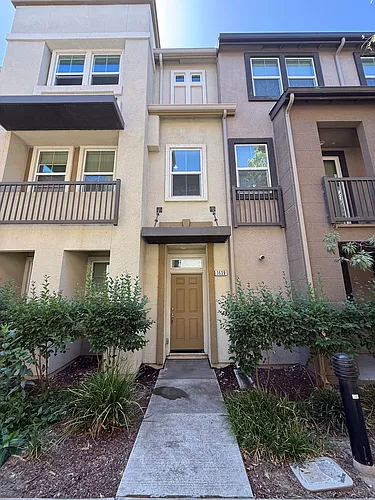 1639 Murasky Pl Photo 1