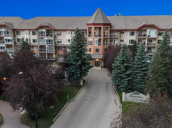 4512 W 52nd Ave #202, Red Deer, AB T4N 7B9