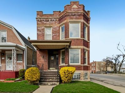 956 N Trumbull Ave, Chicago, IL, 60651