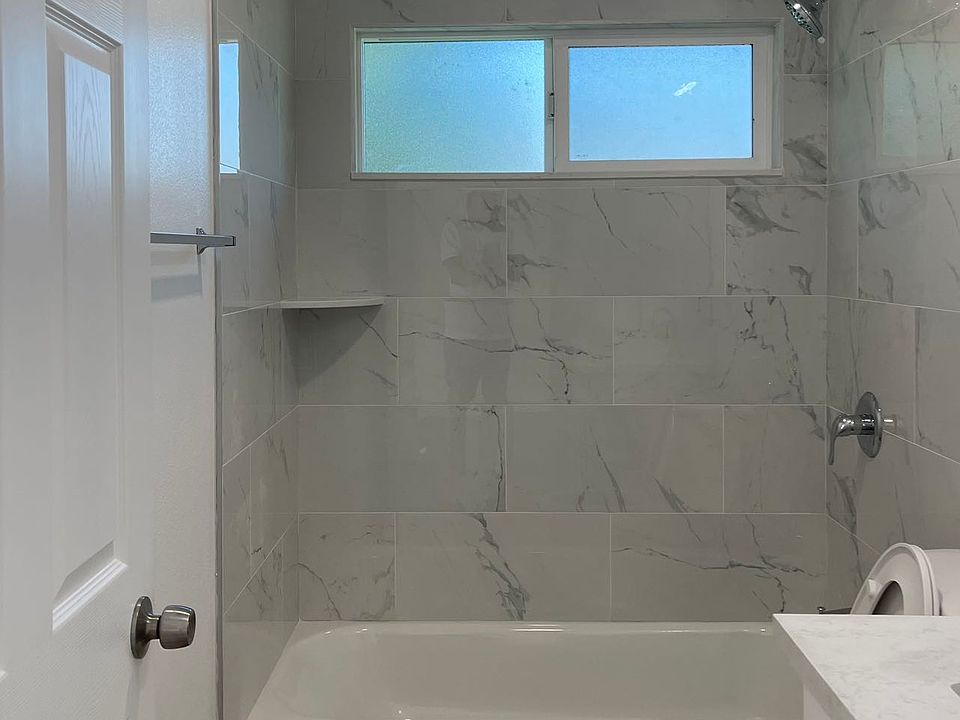 1st image of 683 Pacific Ct #7