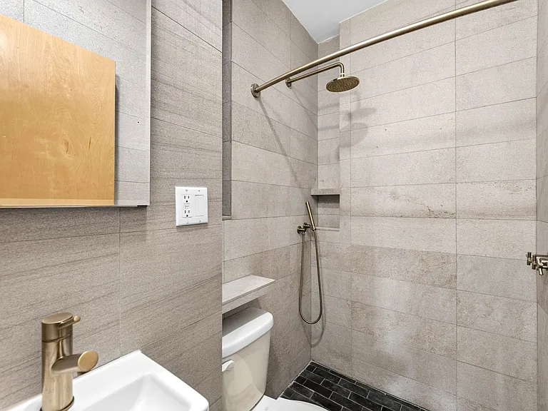 212 Lafayette St #2E — Photo 7