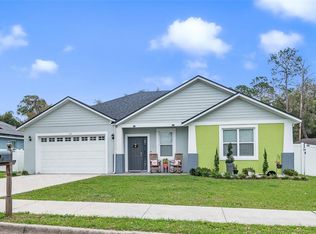 113 Plumosus Park Dr, Deland, FL 32724