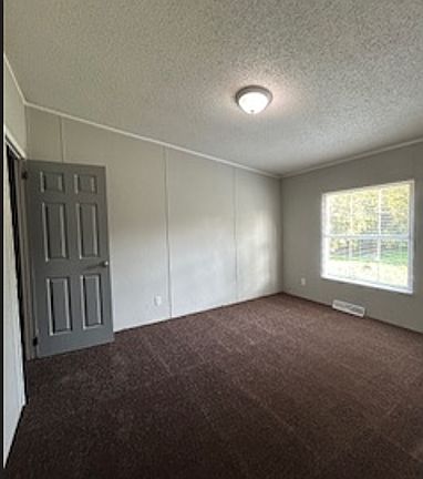 5th image of 20516 SE 95th St
