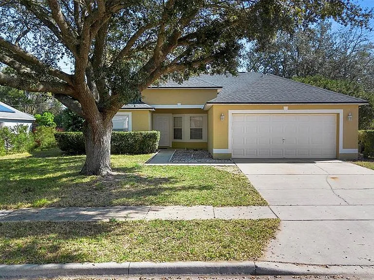 846 Grand Hughey Ct — Photo 39