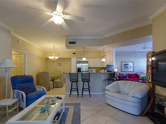2nd image of 1000 Gardens Edge Dr #1014