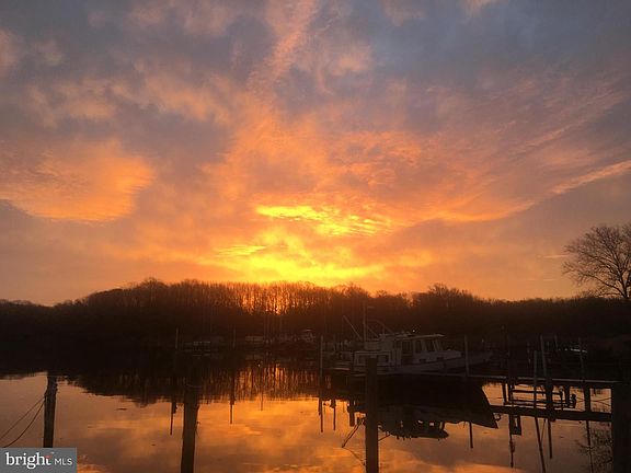 4th image of 2200 Poplar Rd