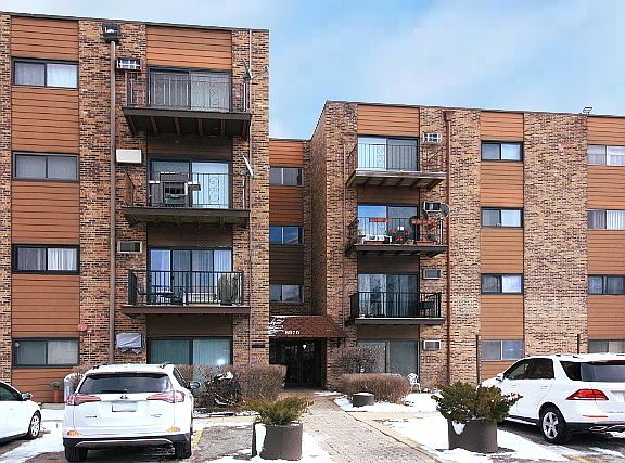 2nd image of 8970 N Parkside Ave APT 416