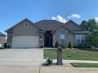 822 Sheridan Ln, Waterloo, IL 62298