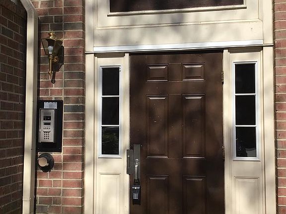 2nd image of 9708 Lake Pointe Ct APT 203