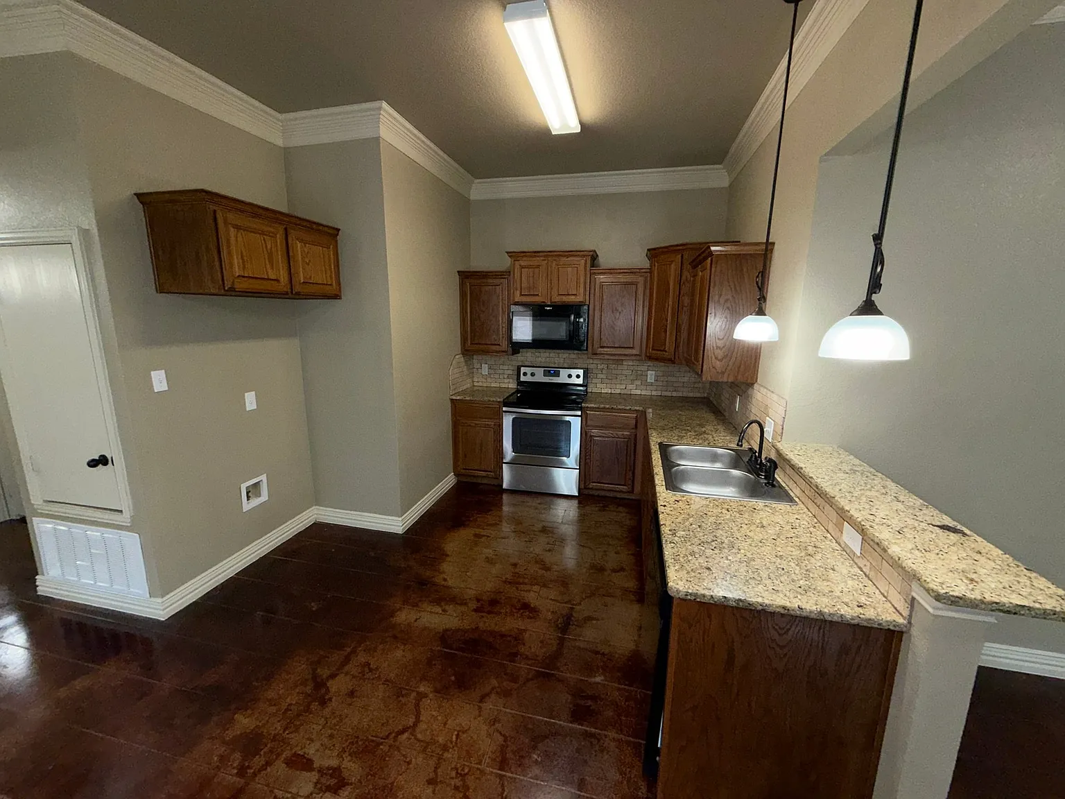 623 Ferrara Circle — Photo 2
