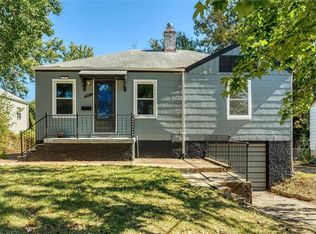 2071 Wedgewood Dr, Saint Louis, MO 63136