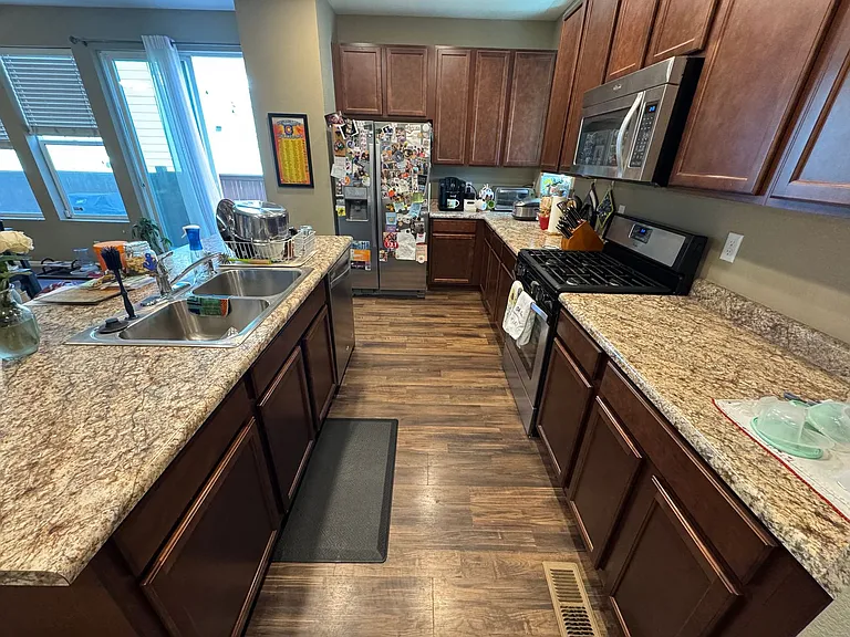 8087 E 53rd Dr — Photo 3