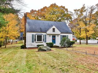 573 Common St, Walpole, MA 02081