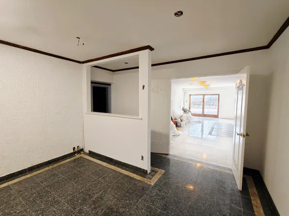 2416 National Drive image 8 of 19