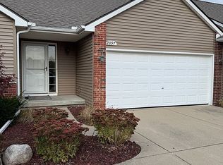 2097 W Ridge Dr, Davison, MI 48423