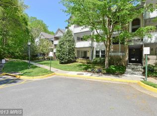 7716 Lafayette Forest Dr APT 32, Annandale, VA 22003