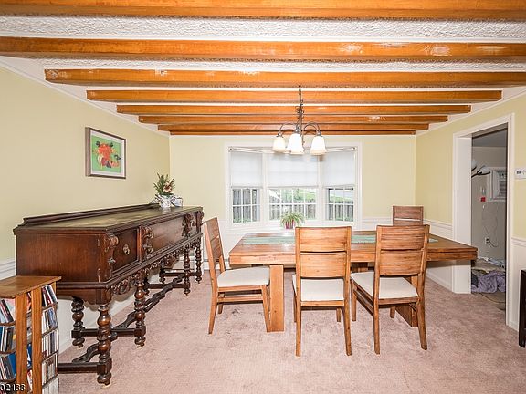 4th image of 222 Claremont Ave #224