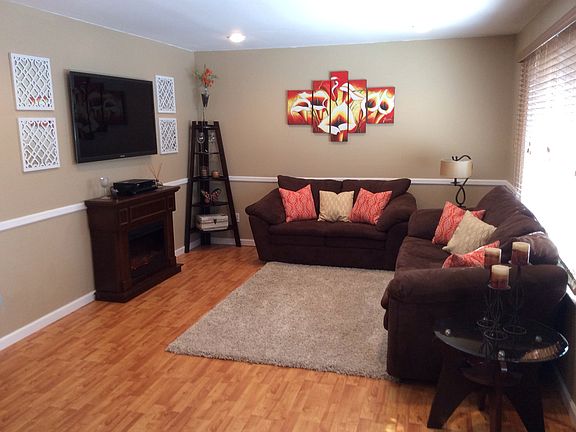 4th image of 227 Springmeadow Dr Unit I