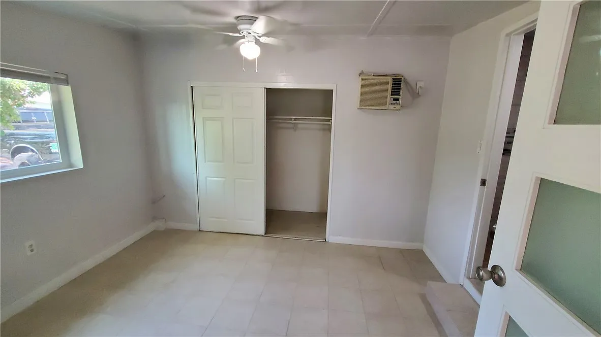1 bed, 360 sqft, $1,800 — Photo 4