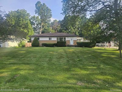 8060 Waschull Dr, Washington, MI, 48094
