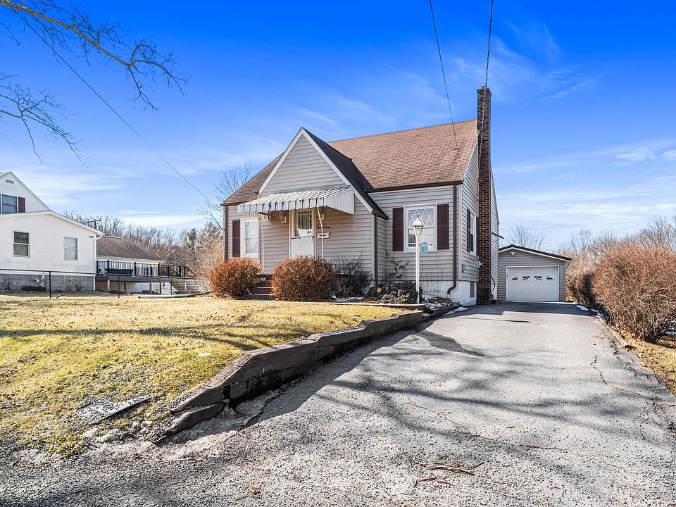 1st image of 116 Reynolds Ave
