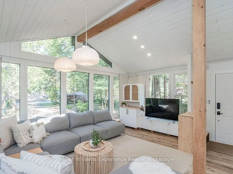1 Sundown Rd — Photo 12