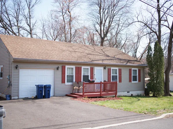 1649 Washington Ave, Willow Grove, PA 19090