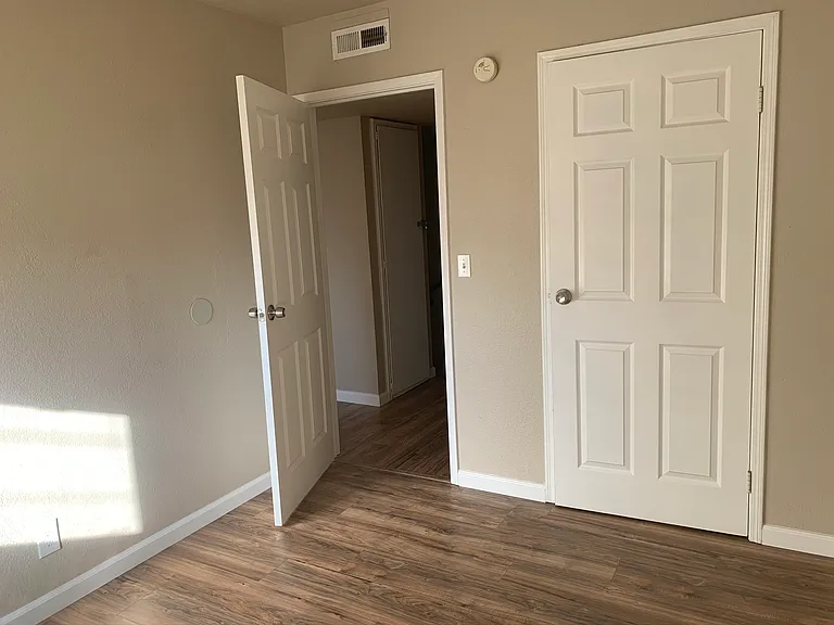 10281 Mills Station Rd #12 — Photo 5