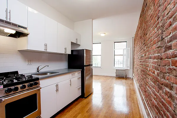 Rented by Compass | media 5