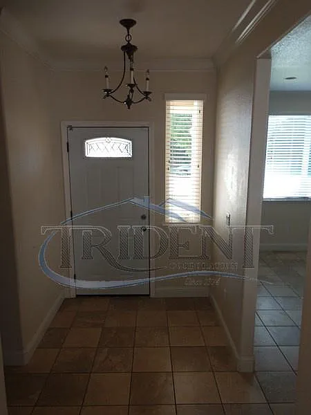 3 bed, 1504 sqft, $2,350 — Photo 3
