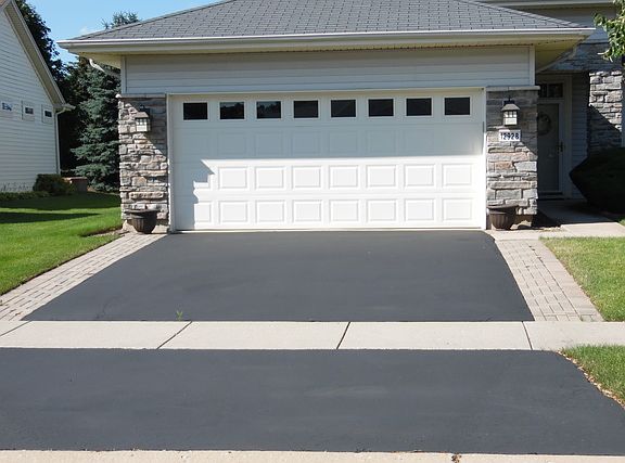 3rd image of 12928 W Willow Creek Ln