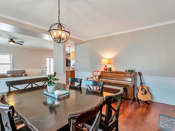 Formal dining