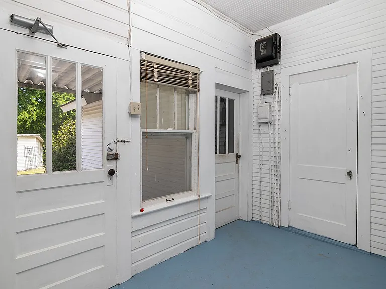 108 Blount St — Photo 18