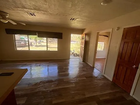 128A Elm Way