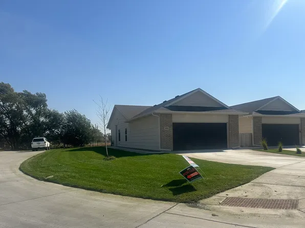 4484 N Sandplum St, Wichita, KS