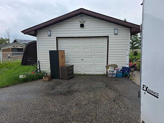 2nd image of 9102 W 99a Ave
