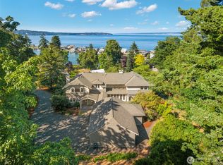 10319 NE Lafayette Ave, Bainbridge Island, WA
