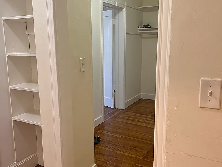 439 49th Street — Photo 17