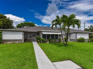 1382 High Point Way UNIT B, Delray Beach, FL 33445