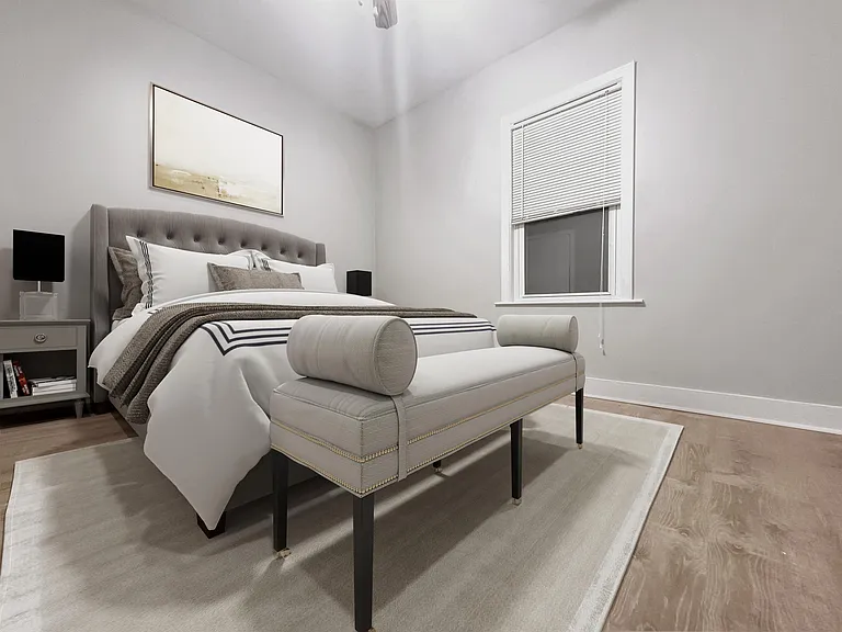 24 Gladstone St #2 — Photo 4