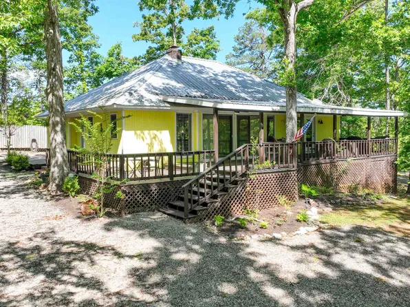 380 Yellow Creek Ln, Counce, TN 38326