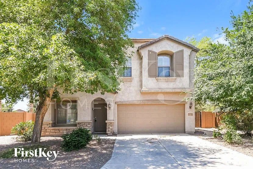 4762 S Grenoble Cir