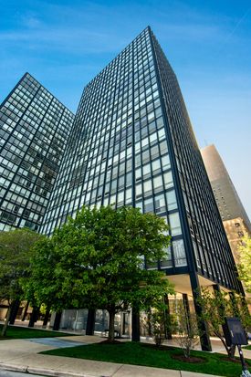 880 N Lake Shore Dr APT 17G, Chicago, IL 60611
