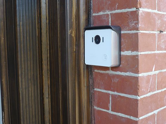 Virtual Doorman