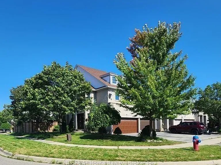 2070 White Dove Cir — Photo 1