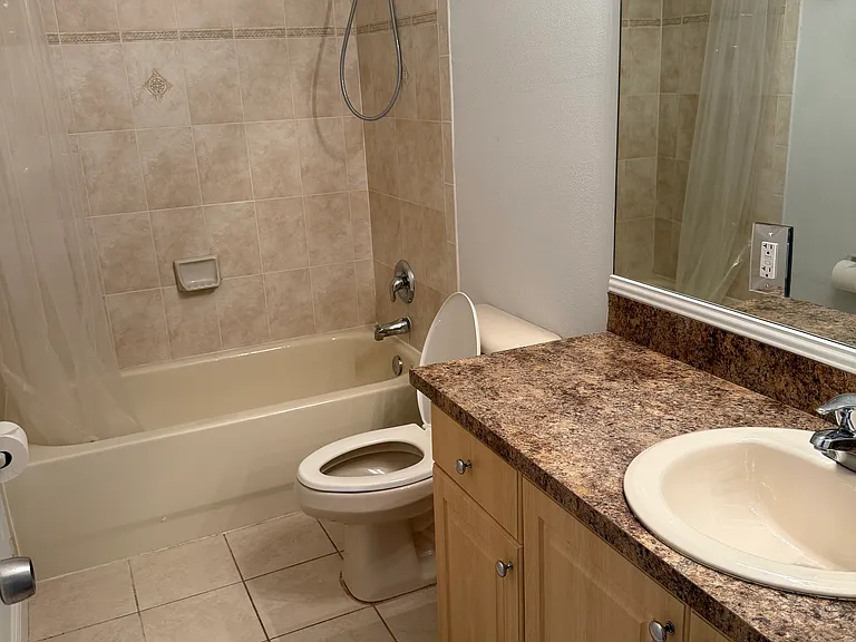 5140 SE Mariner Garden Cir — Photo 23