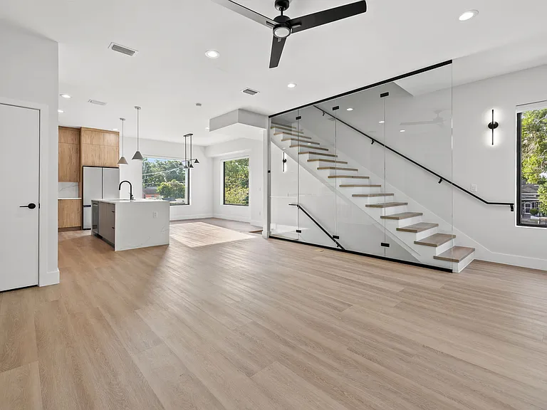 2507 N Massachusetts Ave #1 — Photo 3