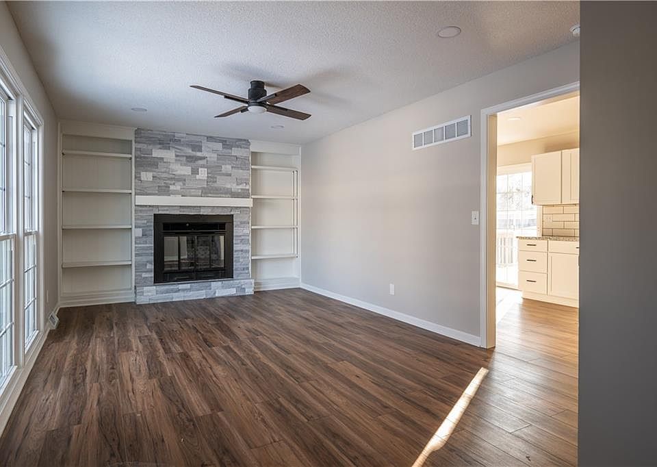 1st image of 8109 E 133rd Ter