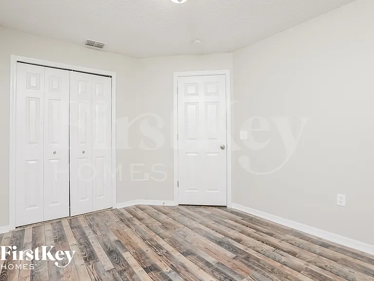 662 Armadillo Dr — Photo 12