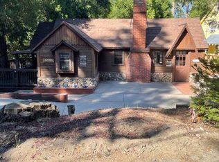 791 Glen View Ln, Twin Peaks, CA 92391